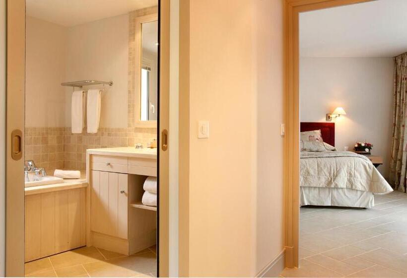 Номер Стандарт, Les Manoirs De Tourgeville