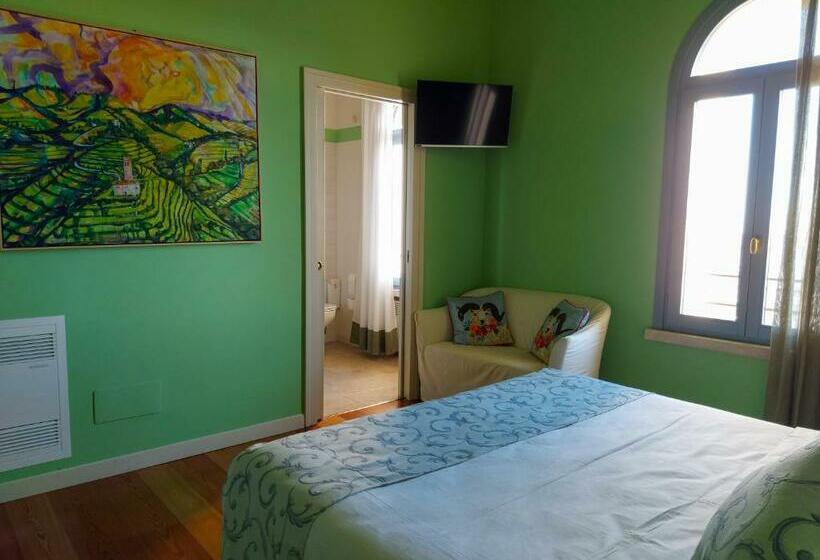 스탠다드 룸 킹사이즈 침대, Locanda La Candola