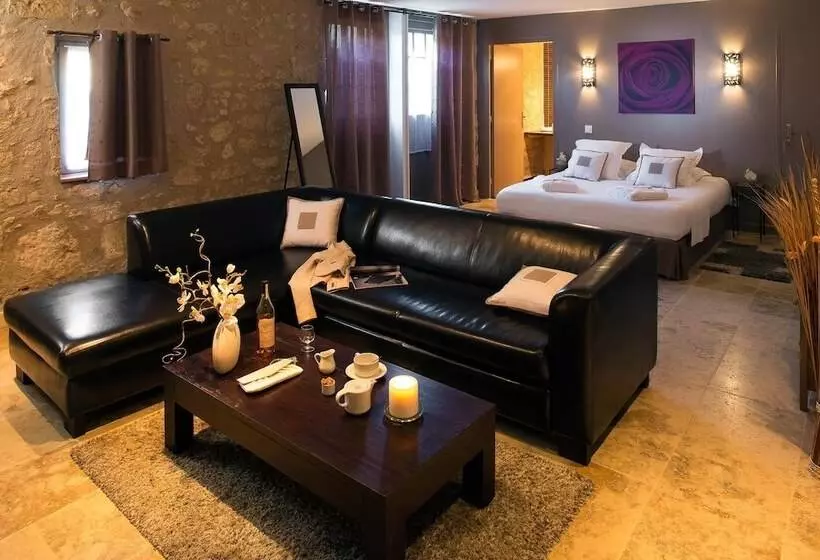 ファミリールーム, Logis L'auberge De Larressingle