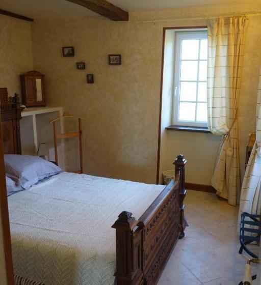 جناح غرفتين نوم, Manoir De Savigny