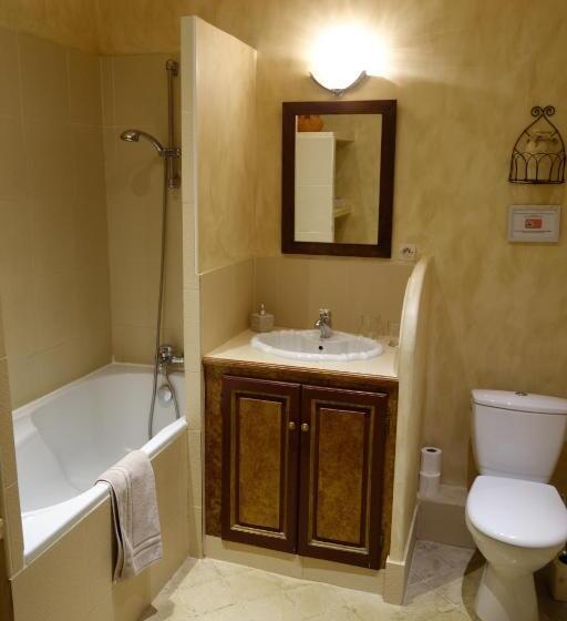 Люкс 2 Спальни, Manoir De Savigny
