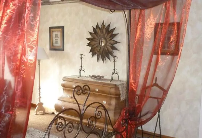 スーペリアールーム, Manoir De Savigny