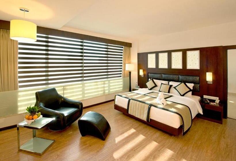 キングサイズベッドのスイートルーム, Sandy's Tower