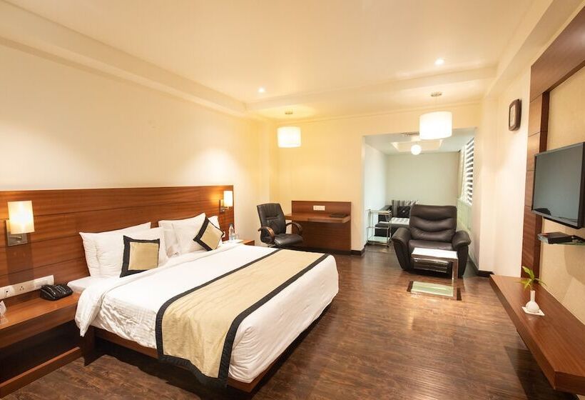 エクゼクティブルーム, Sandy's Tower