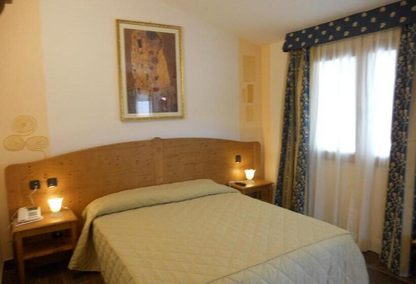 חדר סטנדרט, Sonno D Autore