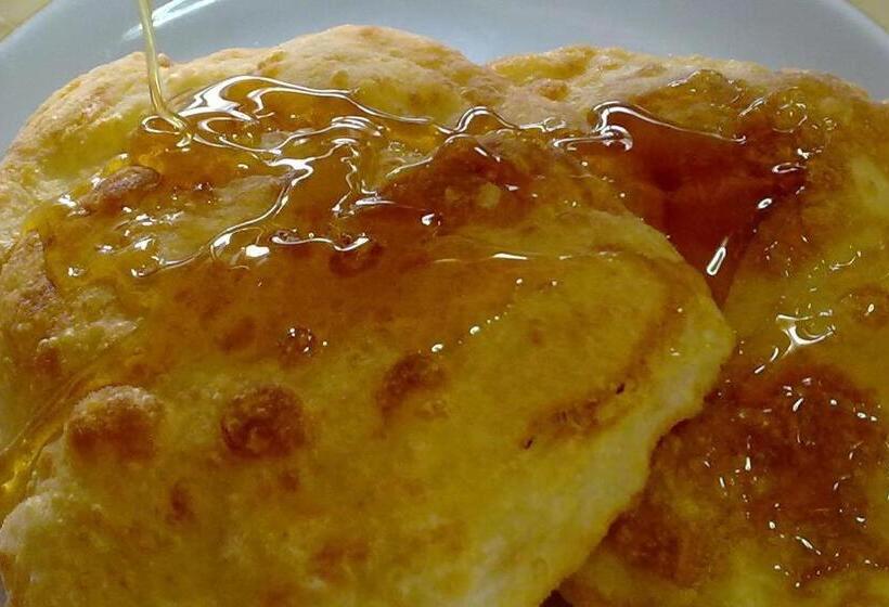 סוויטת ג'וניור דלוקס, Souris