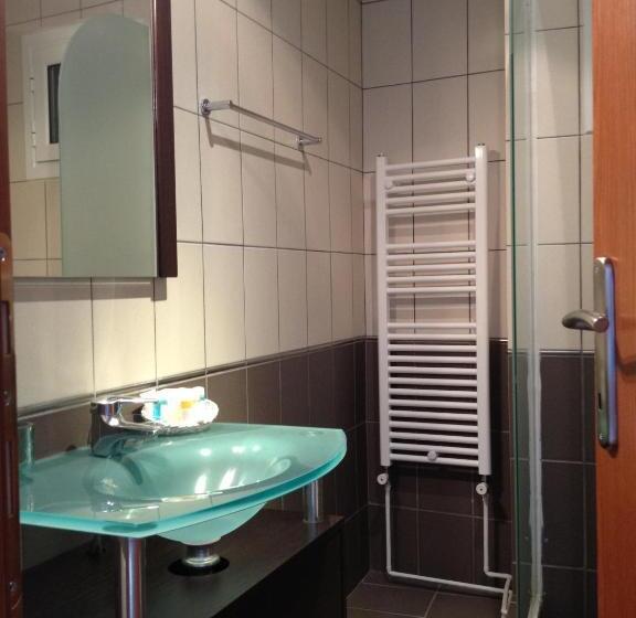 חדר דלוקס לשלושה עם נו לים, Souris