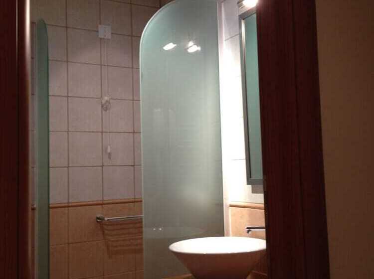 חדר סטנדרט, Souris