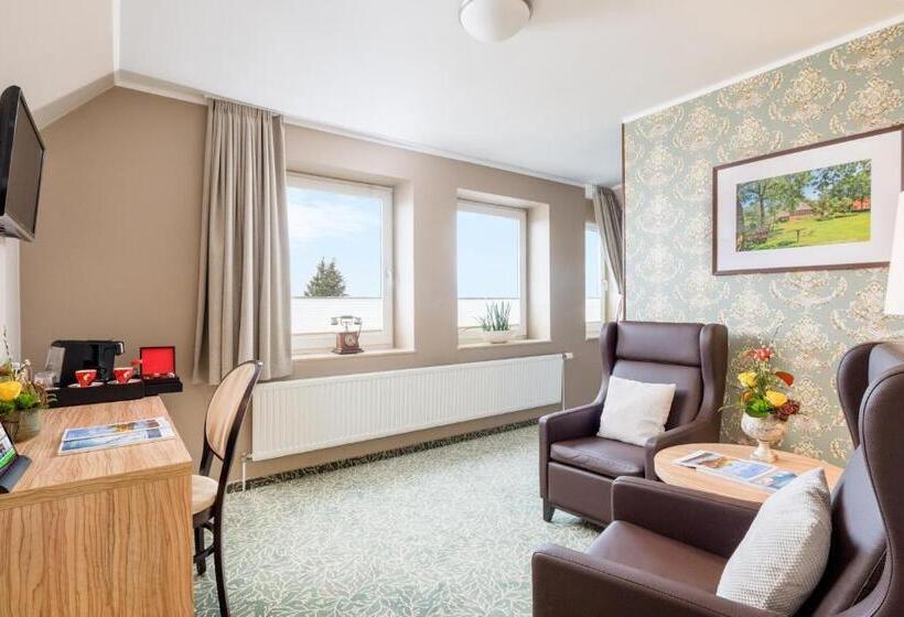 디럭스 주니어 스위트, Stadtidyll & Dependancen