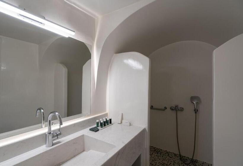 Camera Superiore con Vista, Volcano View By Caldera Collection