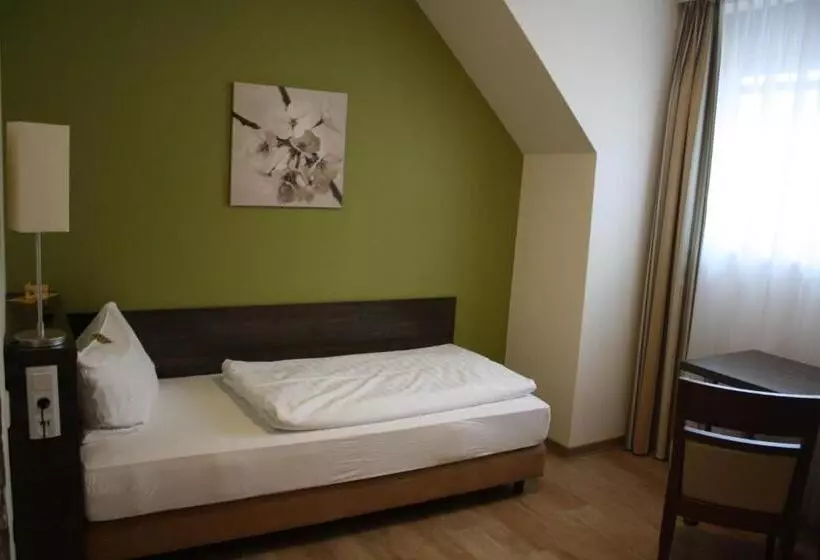 اتاق استاندارد یک نفره, Gasthof Weißes Roß