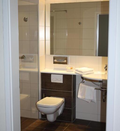 コンフォートルーム, Gasthof Weißes Roß