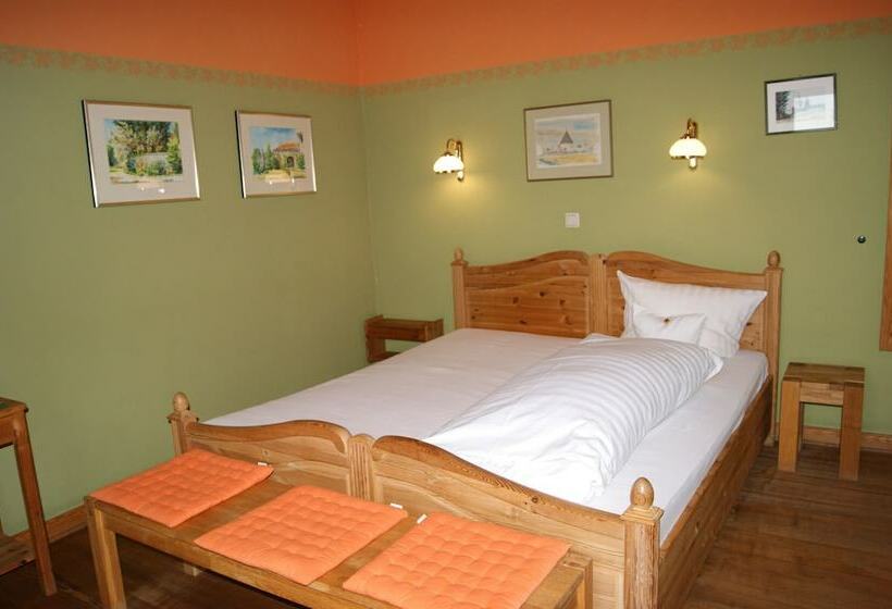 Номер Стандарт, Gastehaus  Alte Backerei  Kaffeehaus