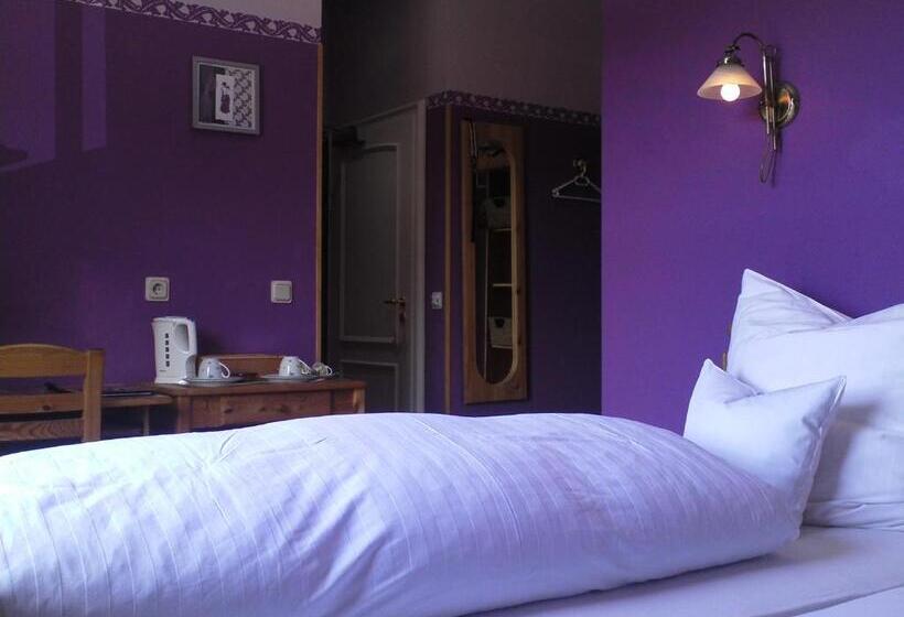 Номер Стандарт, Gastehaus  Alte Backerei  Kaffeehaus