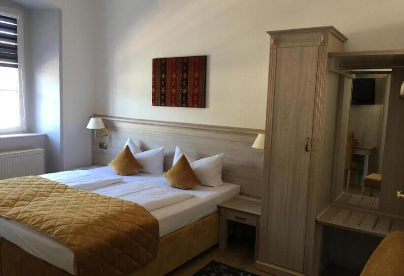 스탠다드 룸 강 전망, Rheinhotel St. Goar