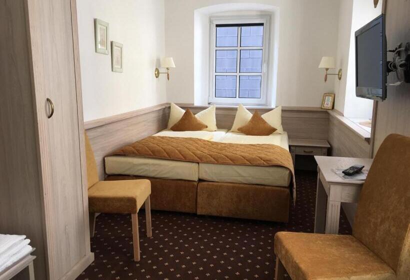 基本间, Rheinhotel St. Goar