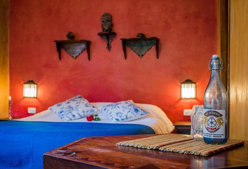 غرفة قياسية, Hacienda San Francisco