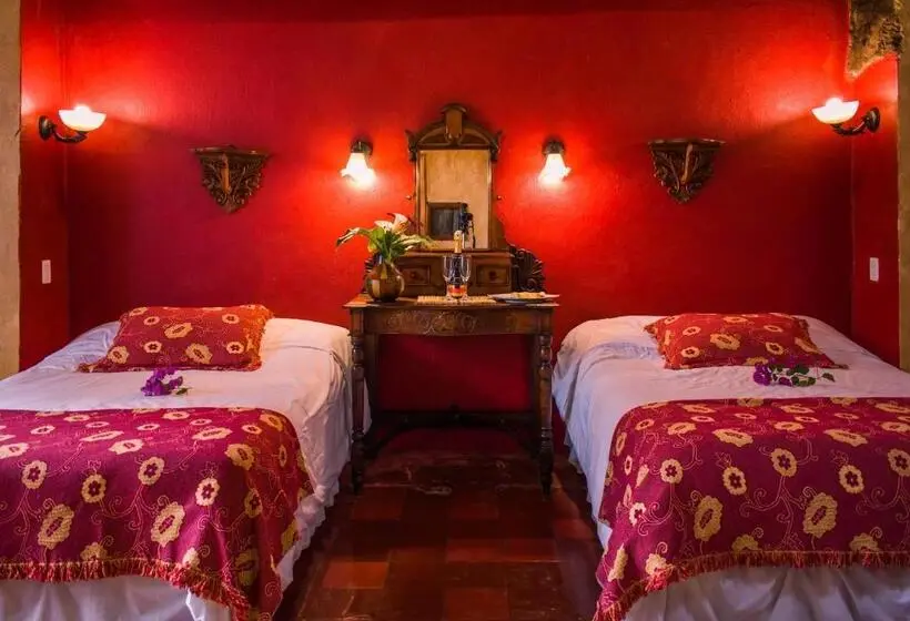 デラックスルーム, Hacienda San Francisco