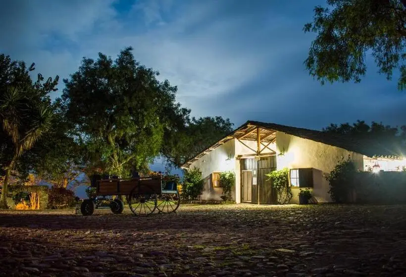 ファミリールーム, Hacienda San Francisco
