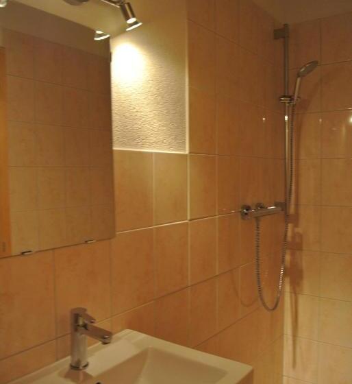 标准间, La Tzoum Hostel