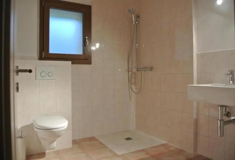 Standardzimmer Geteiltes Bad, La Tzoum Hostel