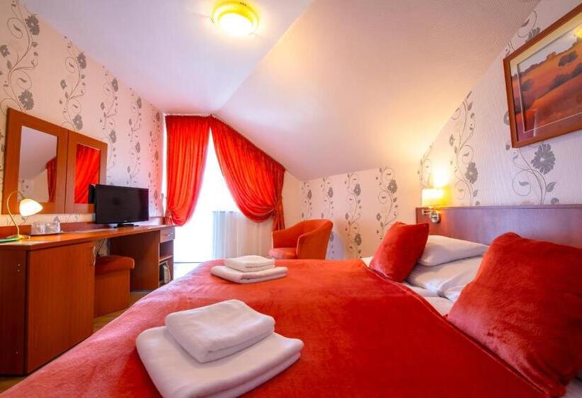 Апартаменты Deluxe 2 Спальни, Spa & Wellness Hotel Orchidea