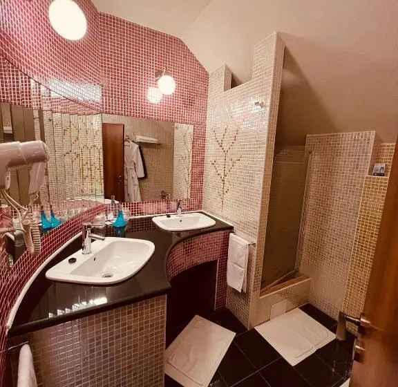 デラックススイート, Spa & Wellness Hotel Orchidea