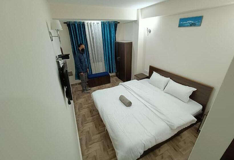 带大床的标准间, Snow Drop Guest House