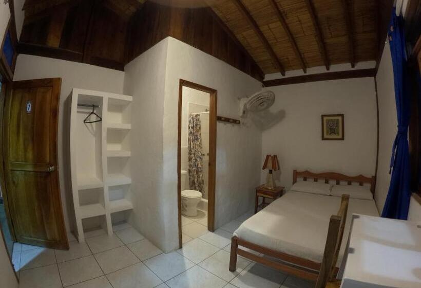 Номер Стандарт, Hostal Solemare