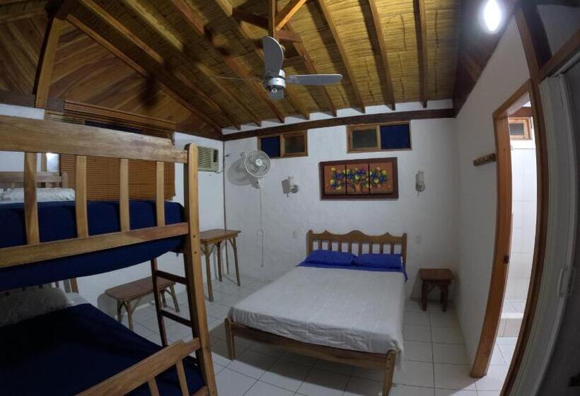 اتاق کلاسیک چهارنفره, Hostal Solemare