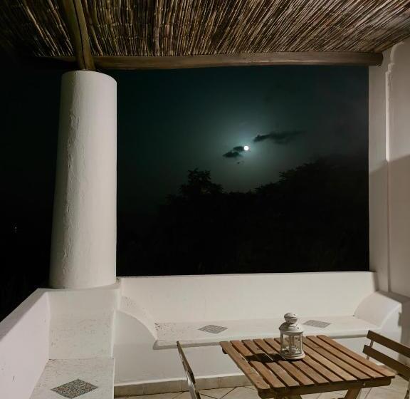 Standard room with outdoor bath, The Lighthouse Room