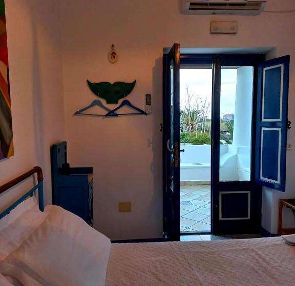 Standard room with outdoor bath, The Lighthouse Room
