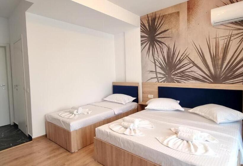 غرفة عائلية, Vila Natalia