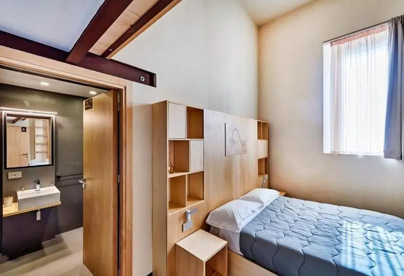 スタンダード４人部屋, Rifugio Di Mare