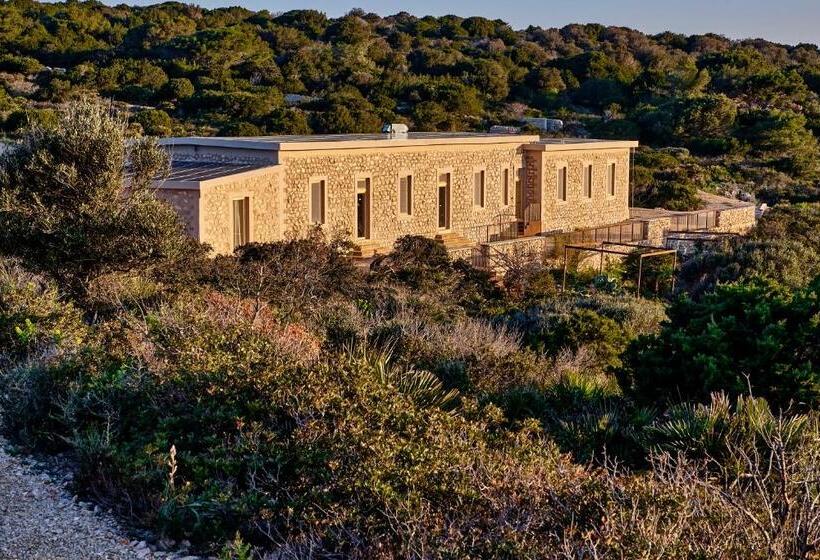 标准三人间, Rifugio Di Mare