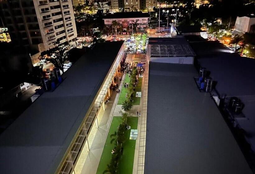 آپارتمان 1 خوابه, 88th Avenue