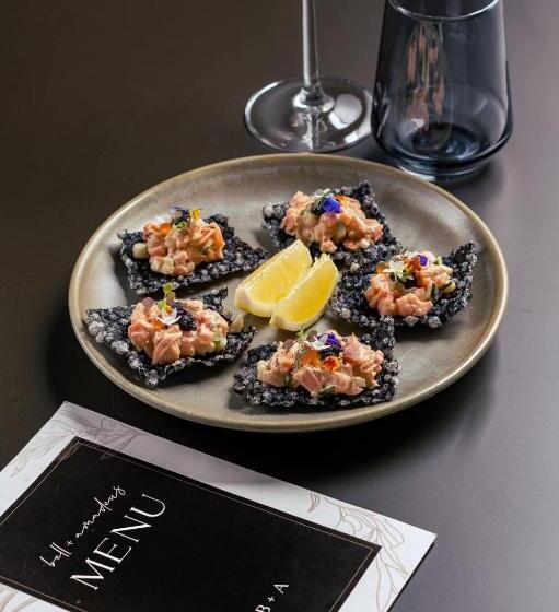 سوئیت 2 خوابه, 88th Avenue