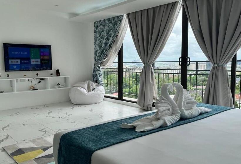 آپارتمان 3 خوابه, 88th Avenue