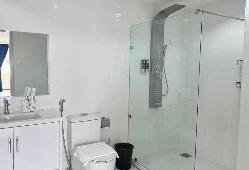 آپارتمان 3 خوابه, 88th Avenue