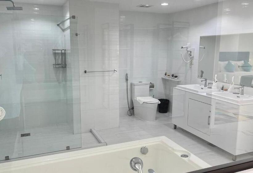 آپارتمان 3 خوابه, 88th Avenue