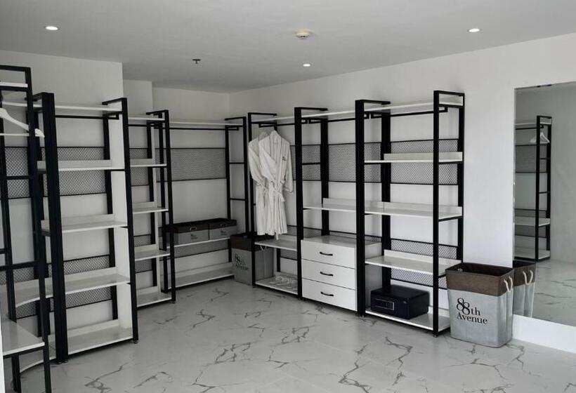 آپارتمان 3 خوابه, 88th Avenue