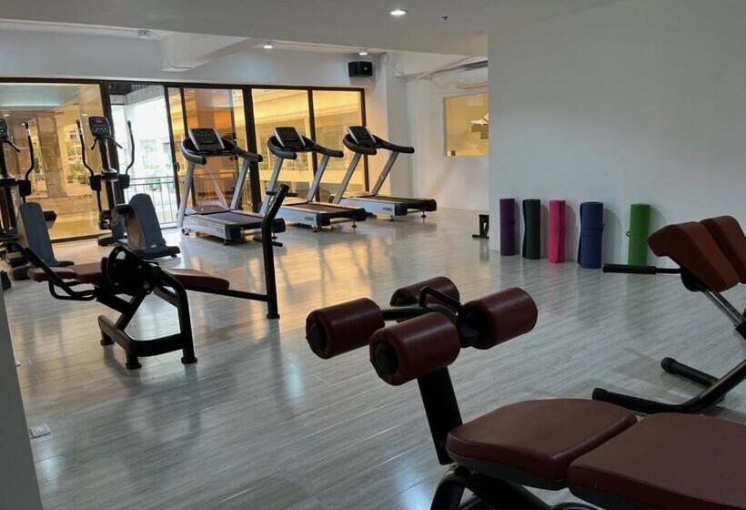 سوییت, 88th Avenue