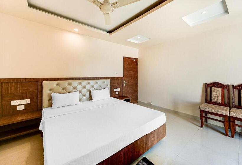 スタンダードルーム, Capital O 86823  Subhadarsan