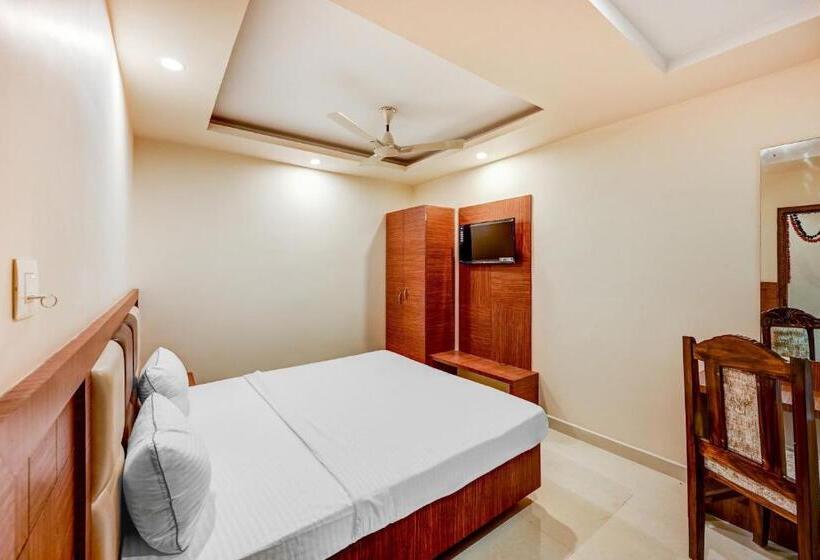 スタンダードルーム, Capital O 86823  Subhadarsan