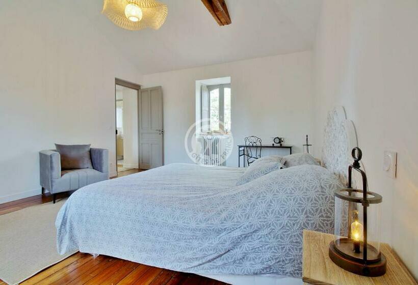 庭の見える１ベッドルームアパートメント, Villa Corina