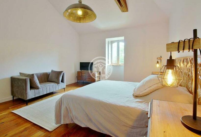 庭の見える１ベッドルームアパートメント, Villa Corina