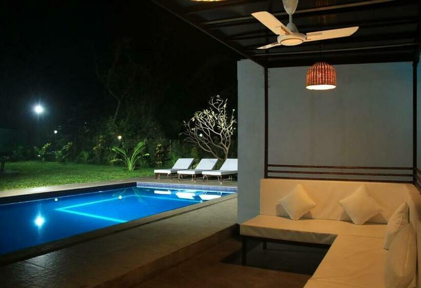 Вилла Superior 1 Спальня, Privy Stays  Bherse Villa