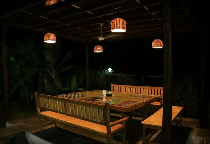 スーペリアー１ベッドルームビラ, Privy Stays  Bherse Villa