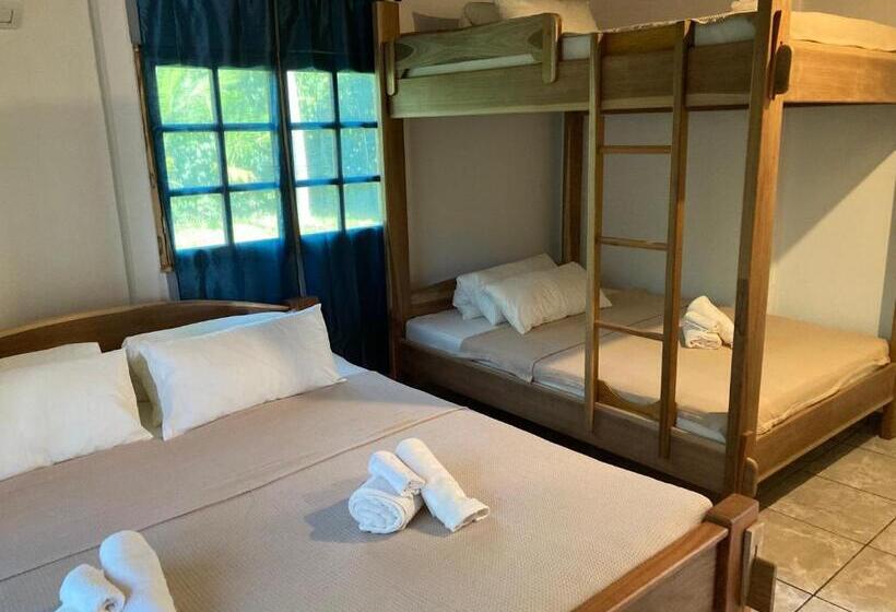 בית, חדר שינה 1, Pura Vida Vegana