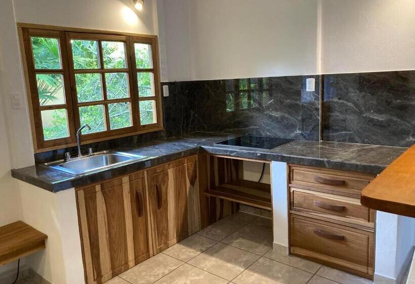 בית, חדר שינה 1, Pura Vida Vegana